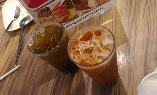 BKK Express Pandan Iced Tea and Thai Iced Tea